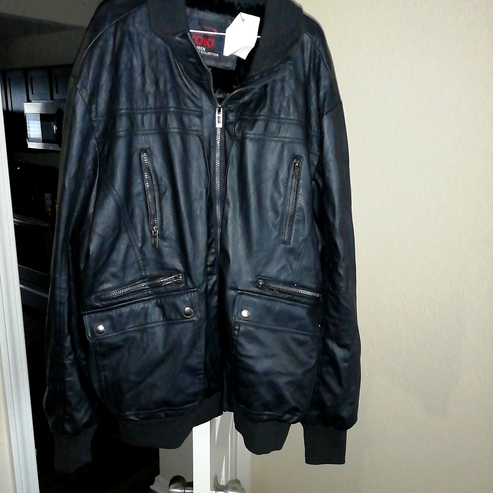 Mens leather bomber